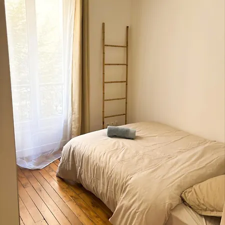 Montmartre & Mairie Du 18eme A Pied Holiday home
