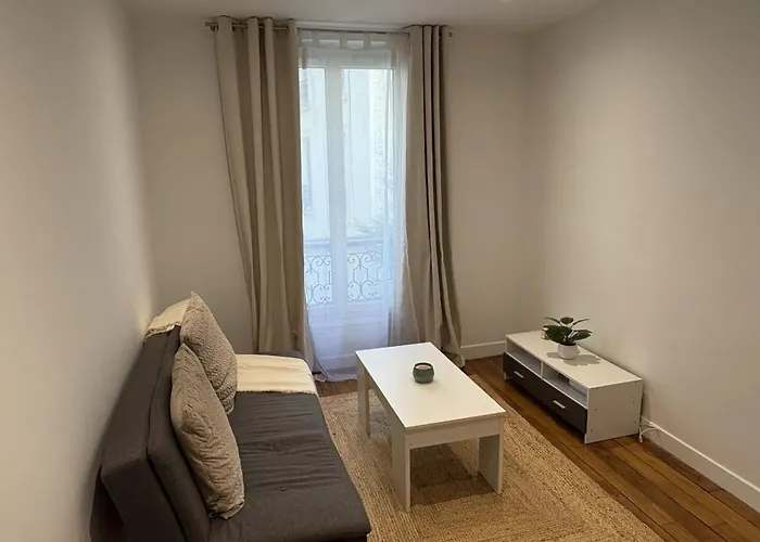 Chez Aurelie - Mairie Du 18eme Paris